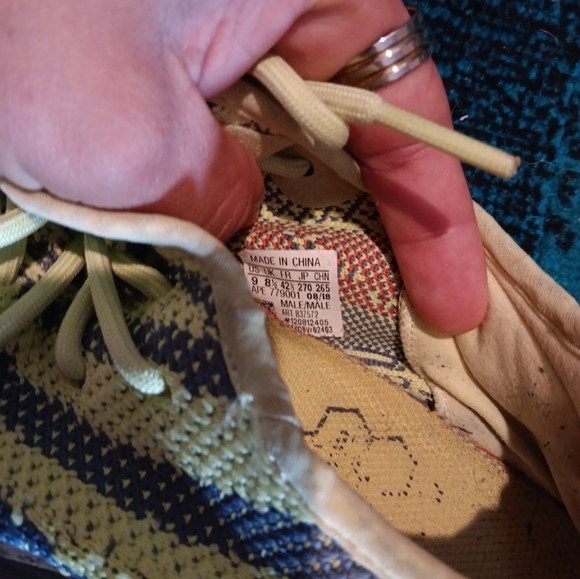 ADIDAS YEEZY BOOST 350 V2 KANYE WEST S FROZEN YELLOW RAW   Size 9 - Picture 6 of 6